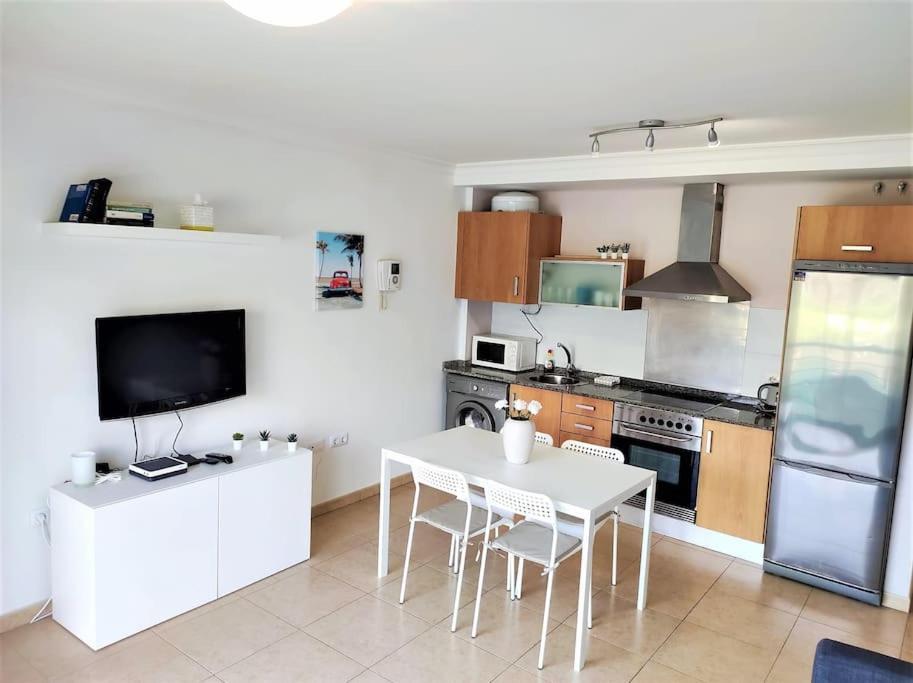 Apartment In Playa San Juan, Casa Greg Buitenkant foto